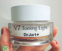 素颜霜会过敏吗?素颜霜过敏可以用吗?